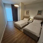 Amara Apartment